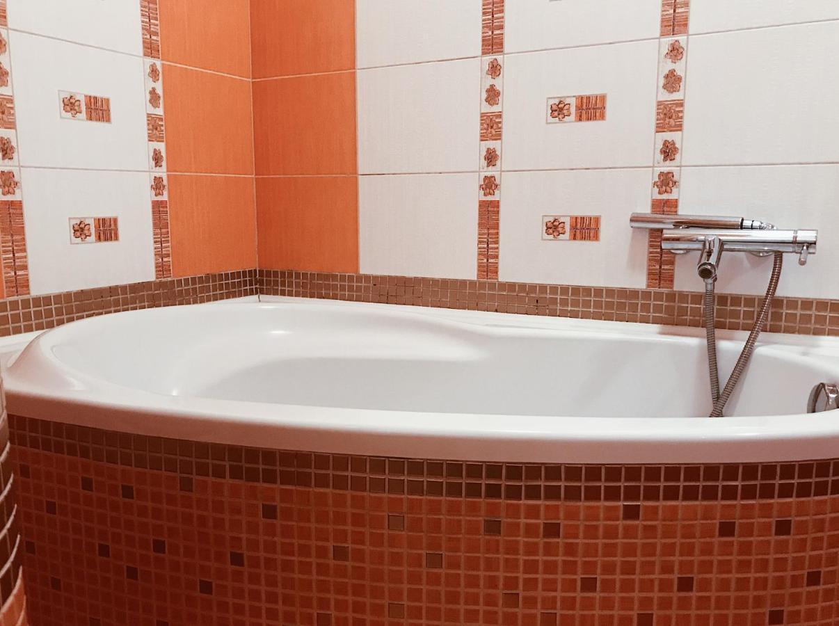 Apartman Hodrusa-Hamre Buitenkant foto