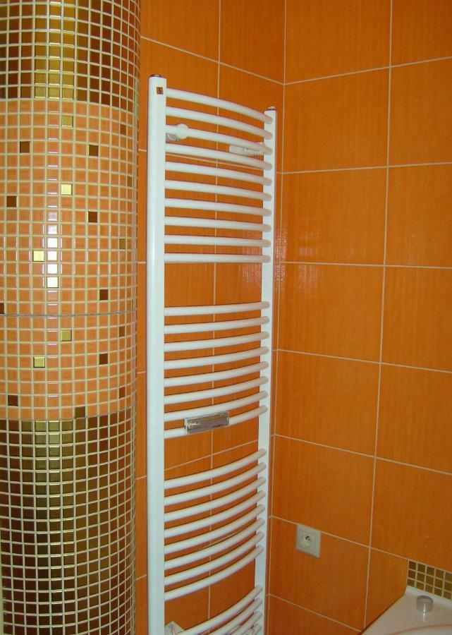 Apartman Hodrusa-Hamre Buitenkant foto